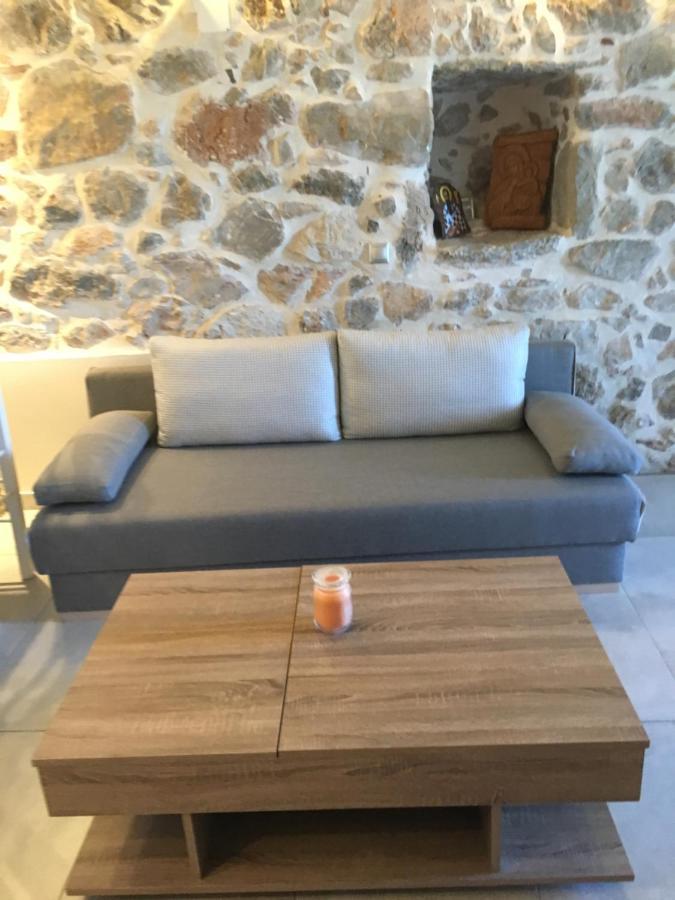 Stone House Holiday home *
