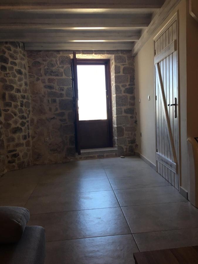 Stone House Holiday home Elata